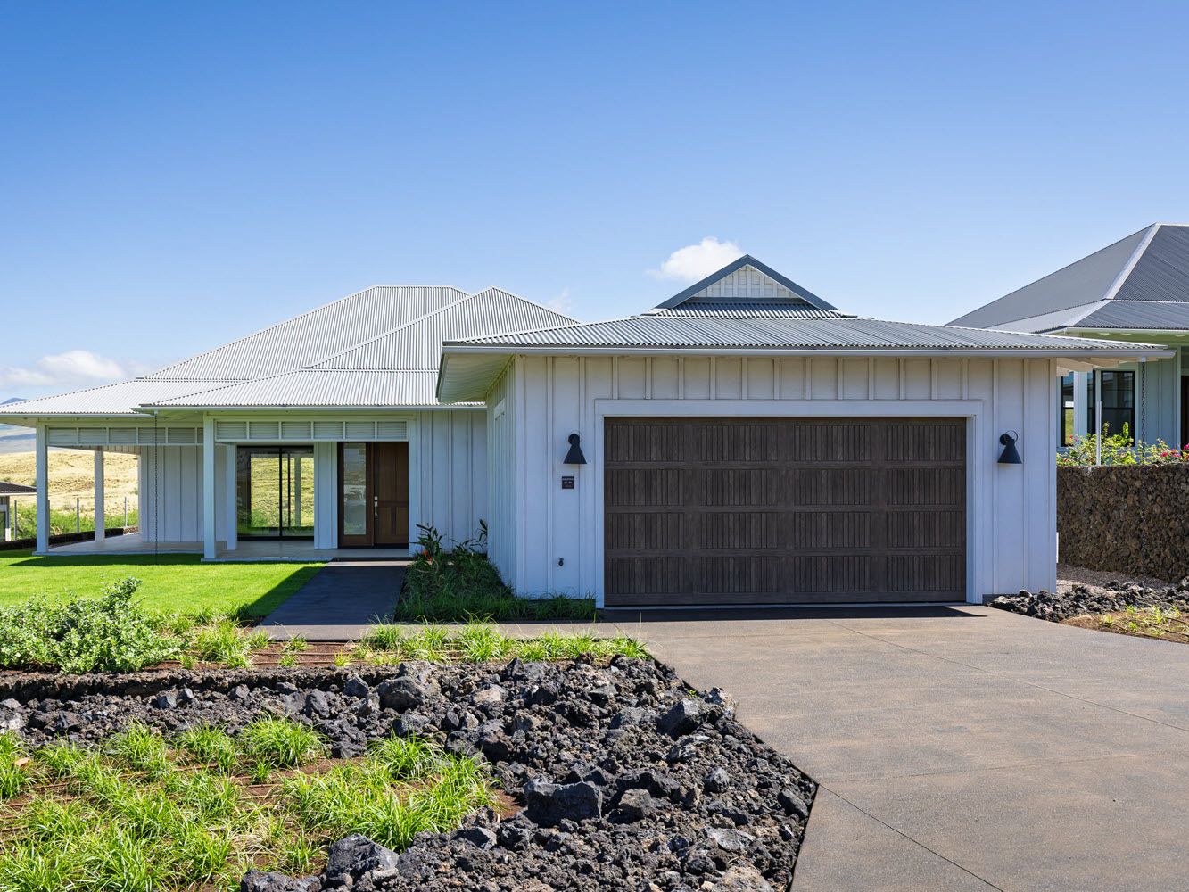 Naupaka model home exterior at Nānā Kai