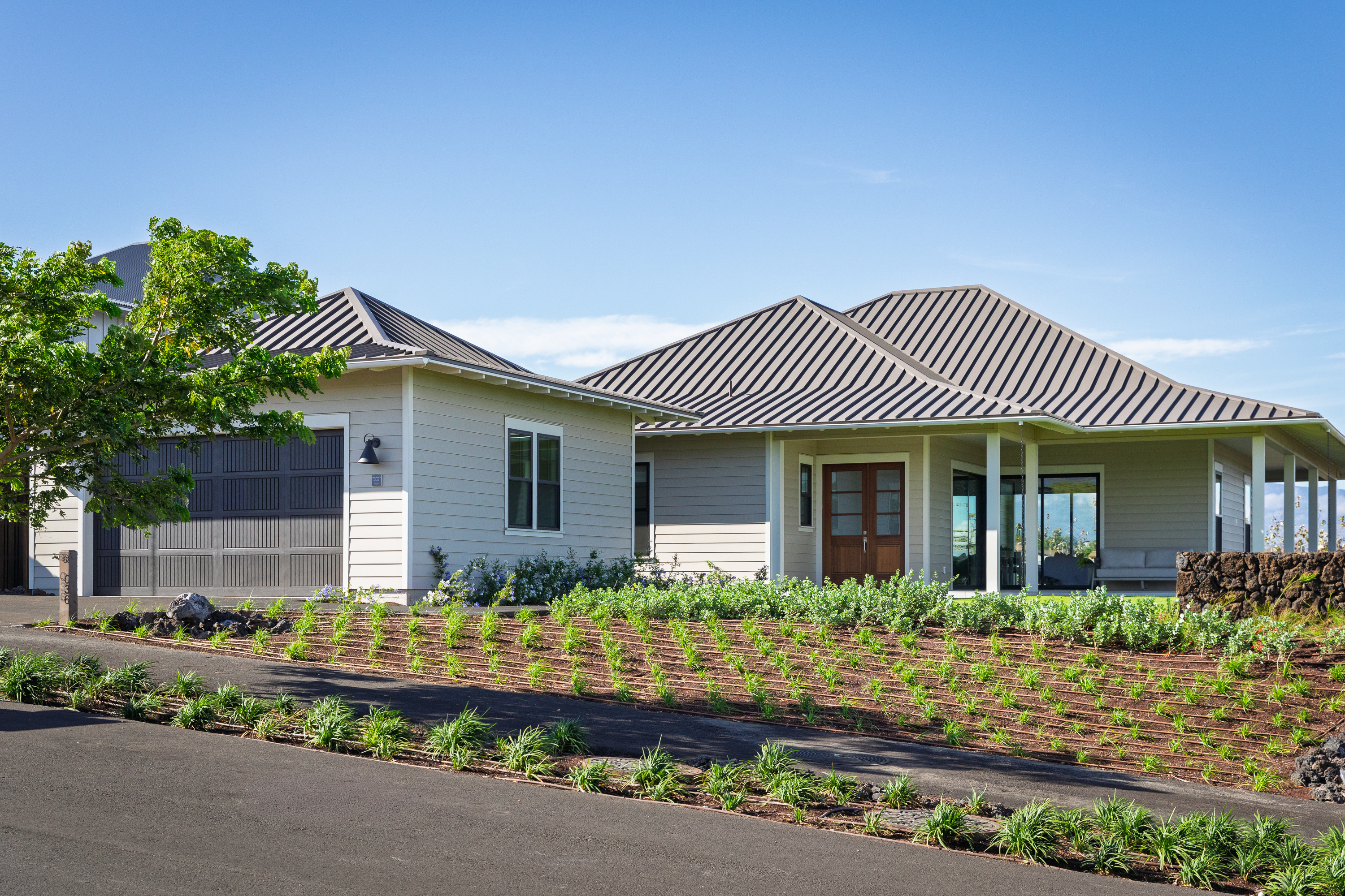 Naupaka model home exterior at Nānā Kai